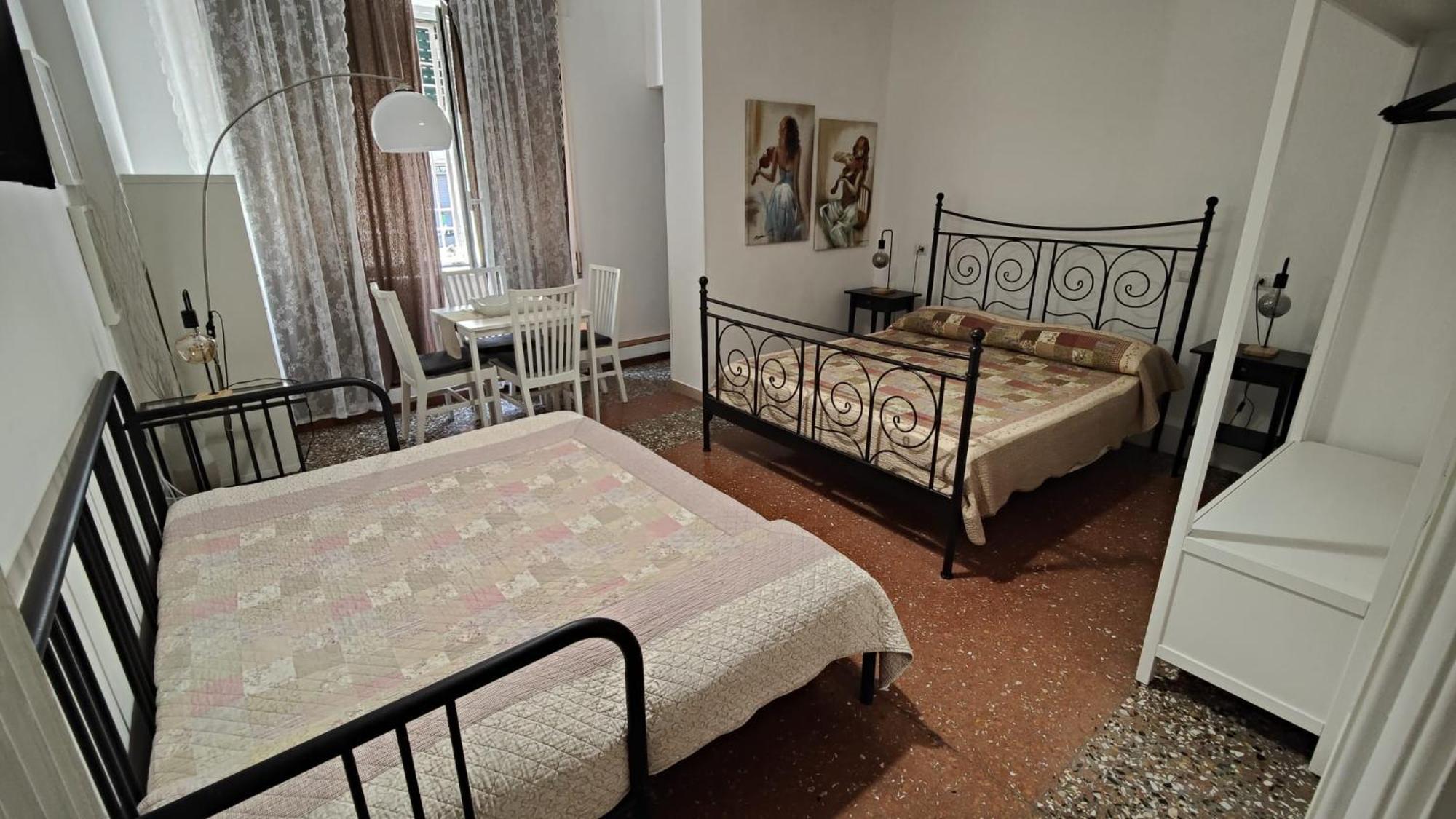Al171 Tourist Close Metro B1 - Sant'agnese Annibaliano Rom